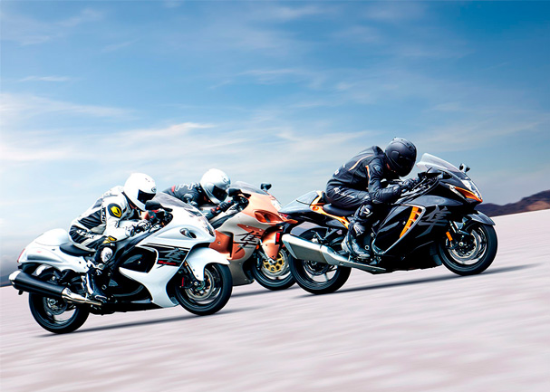 A NOVA GERAÇÃO DA MOTO QUE CRIOU O CONCEITO DE ULTIMATE SPORTBIKE